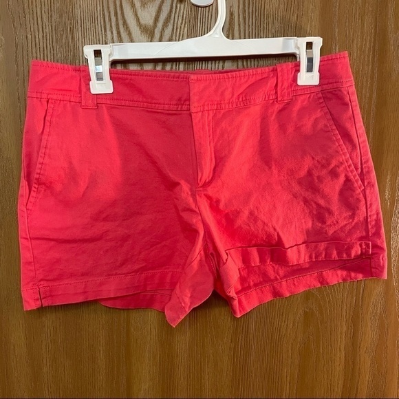 New York & Company Pants - New York & Company pink shorts, size 4